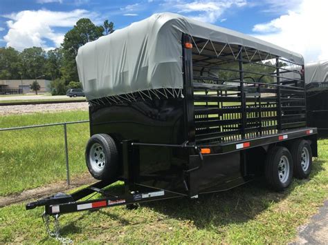 delta manufacturing bt  livestock trailer