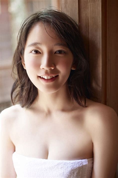 画像 【今、最も注目されている女優】吉岡里帆 27歳 水着・セクシーグラビア画像 naver まとめ