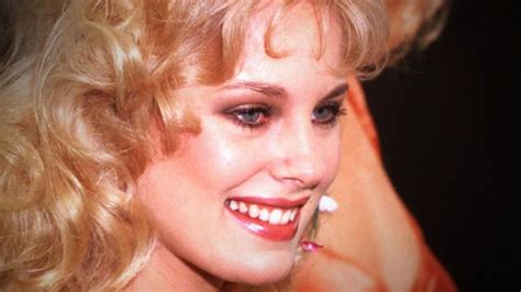 dorothy stratten catches local pimp and promoter s eye part 1 video abc news