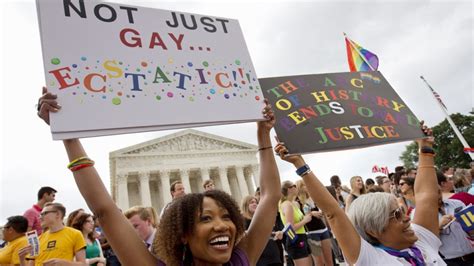 u s supreme court says same sex couples have right to marry in all 50