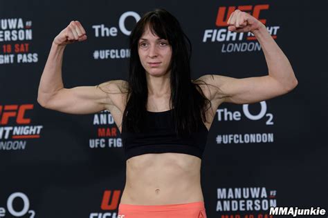 Lucie Pudilova Ufc Fight Night 107 Official Weigh Ins Mma Junkie