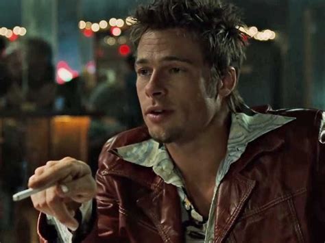 Fight Club Has A Bunch Of Hidden Clues That Give Away The Film S Big