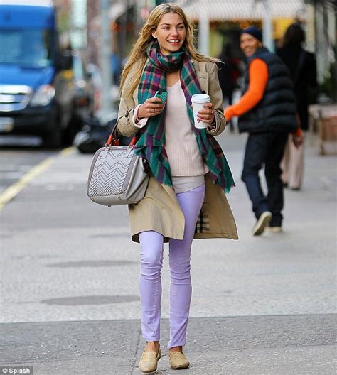 victoria s secret model jessica hart perks up a cold day with a
