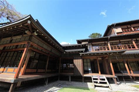 gorgeous japanese home exterior design ideas  cozy living stay moolton japanese house