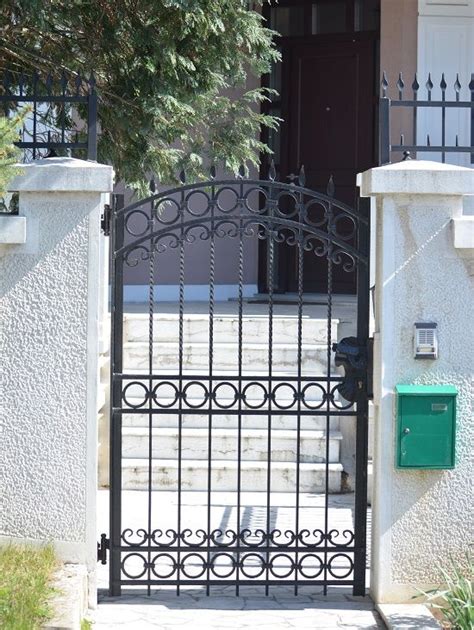home ideas  simple iron gates design iron gate design iron garden gates wrought iron