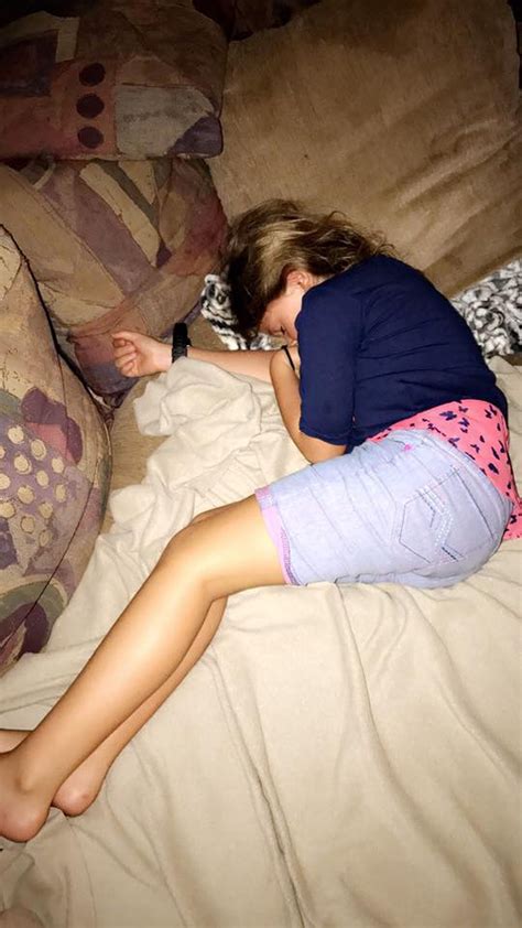 mother outraged after claiming her narcoleptic daughter