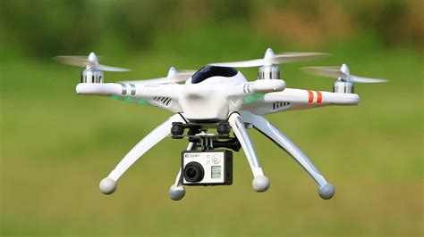drone laws set  place  state parks   malibu