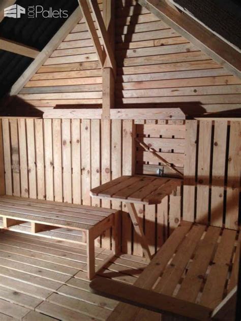 pallet cabin clubhouse build    pallets
