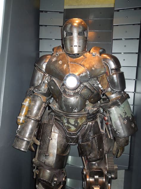 hollywood  costumes  props iron man  mark  suit  display