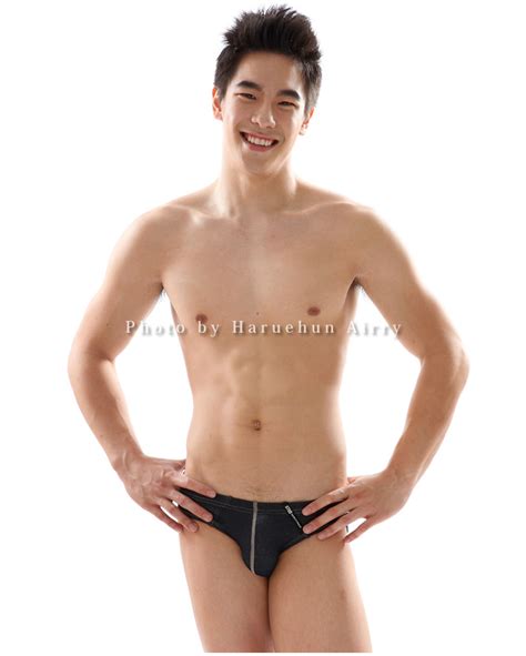 welcome to the world of simon lover nong earn thai male model part 2