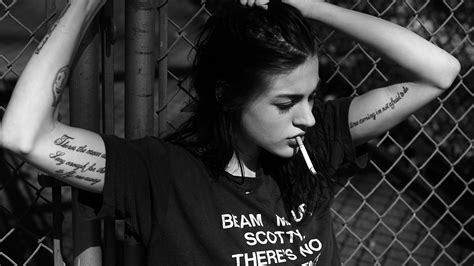 Women Tattoos Smoking Frances Bean Cobain Monochrome