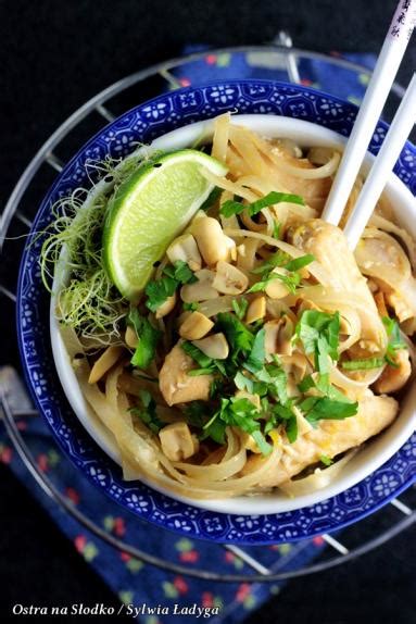 pad thai z kurczakiem przepisy kulinarne