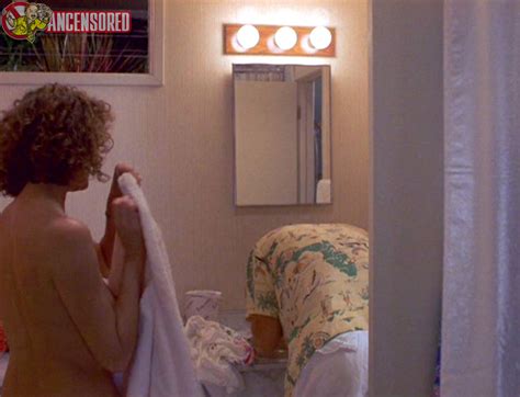 Naked Susan Sarandon In Sweet Hearts Dance