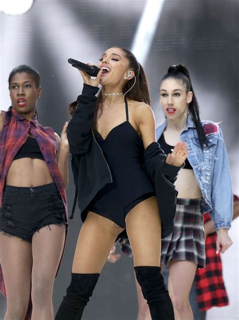 The Celebrity Oops Digest Ariana Grande Capital Fm