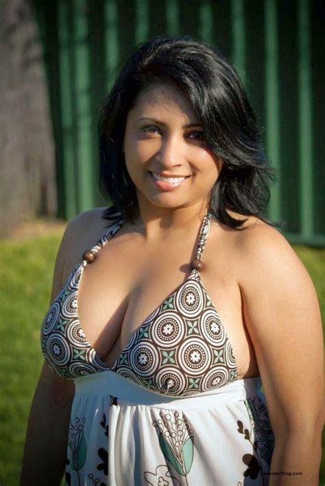 hot desi girls photos