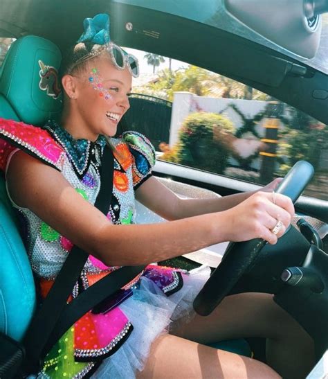 nude and leaked pics of sexy dancer jojo siwa 2022 29 photos the