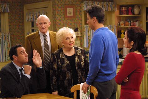 Doris Roberts Mother On ‘everybody Loves Raymond ’ Dies At 90 The
