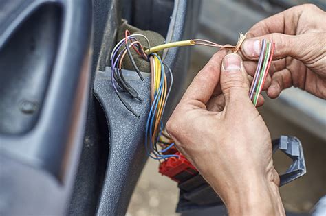 mobile auto electrician    chelmsford essex electrician