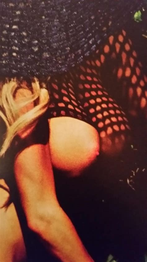 Charlotte Mckinney Topless Photo Leaked Photo Scandal Planet