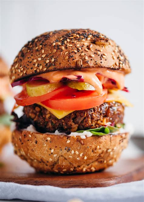 easy vegan burger  vegan