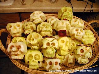 scotty art carving apple heads