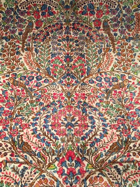 prachtig perzisch kirman tapijt zeldzaamheid met dieren zeldzaamheid  handgeknoopt