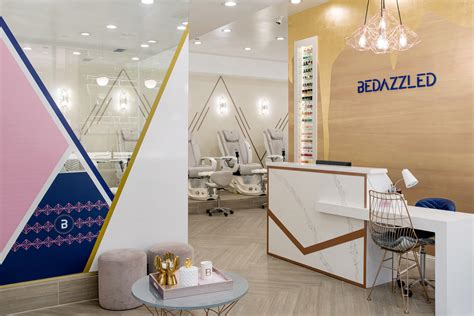 nail salon  bedazzled nails spa  chicago illinois gel