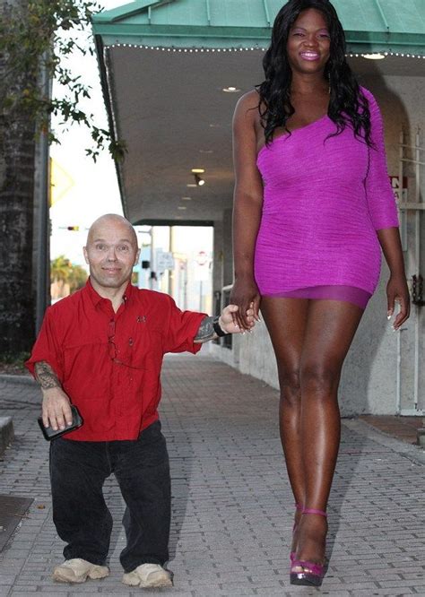 32 Beautiful Tallest Women In The World Mind Blowing Pictures