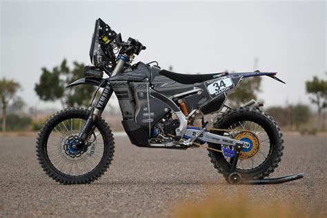 first look yamaha s stealthy wr450f rally bike in 2020