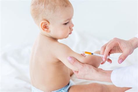 tahap imunisasi bayi   bulan ketahui lebih rinci moms