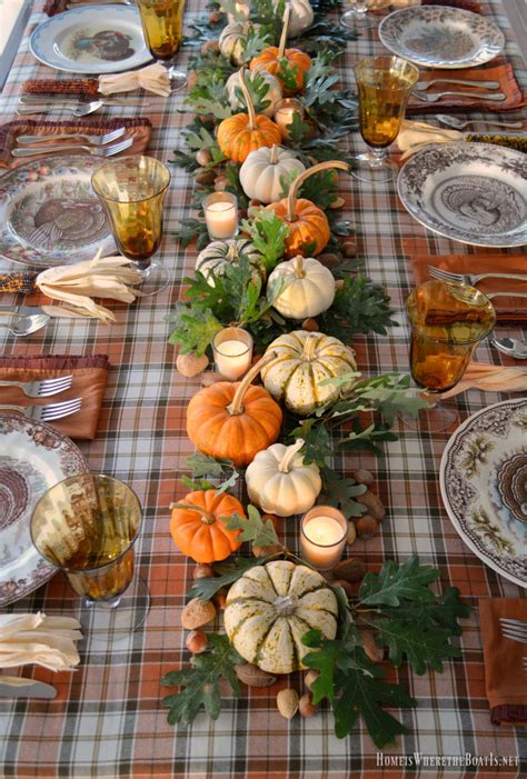 beautiful thanksgiving harvest table decor   thankful