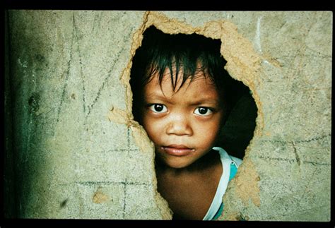 poverty   philippines   rise dennis thern blog