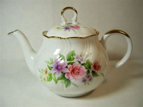lincolnshire teaple teapots galore
