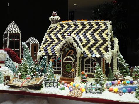 simply creative amazing gingerbread house