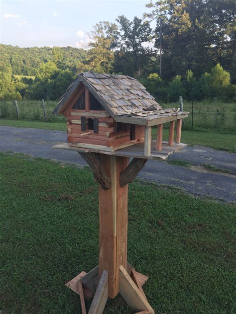 log cabin style birdhouse    cypress  pallet wood bee houses bird houses diy
