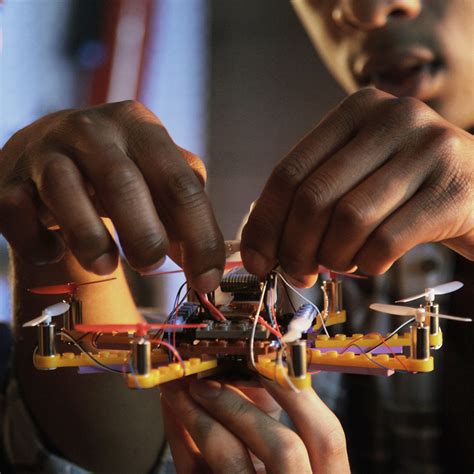 flybrix basic    drone set fat brain toys