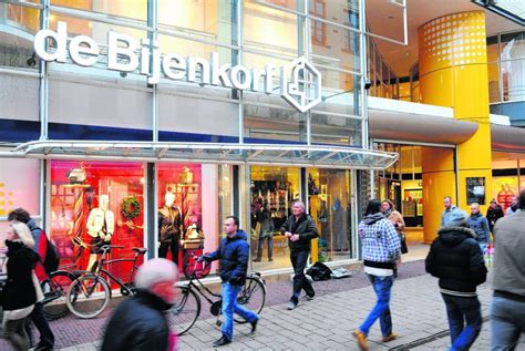bijenkorf sluit   winkel  arnhem foto gelderlandernl