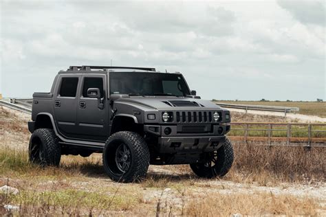 hummer  sut   lift  fuel  road wheels caridcom gallery