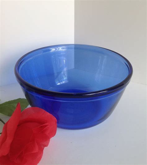 Vintage Anchor Hocking Cobalt Blue Glass Mixing Bowl 1qt 1056