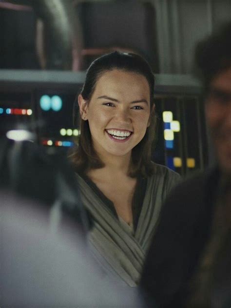 edited by cutieridley from twitter rey daisy ridley daisy ridley star