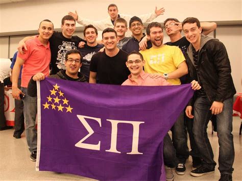 fraternities   disappear  american college life business insider