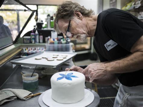 u s supreme court sides with colorado baker who refused