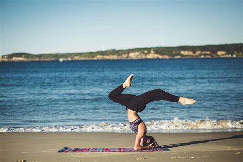 beach yoga classes uk the top 8 you need to try