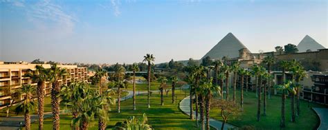 star luxury hotel  cairo egypt marriott mena house cairo