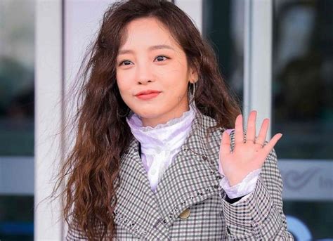 After Sulli 28 Year Old K Pop Star Goo Hara Found Dead At Her Seoul Home