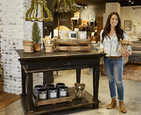joanna gaines stunning  paint colors