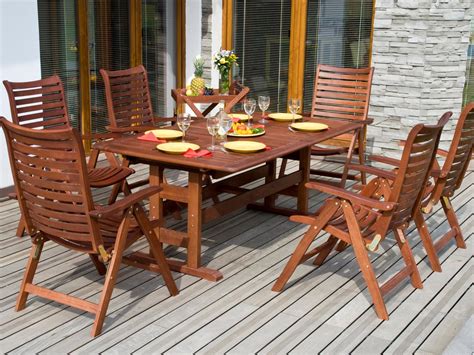 tips  refinishing wooden outdoor furniture diy