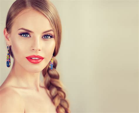 wallpaper model face makeup red lipstick simple