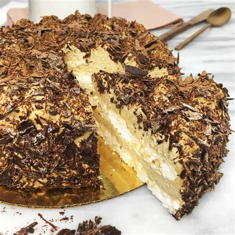french meringue cake merveilleux baking   chef