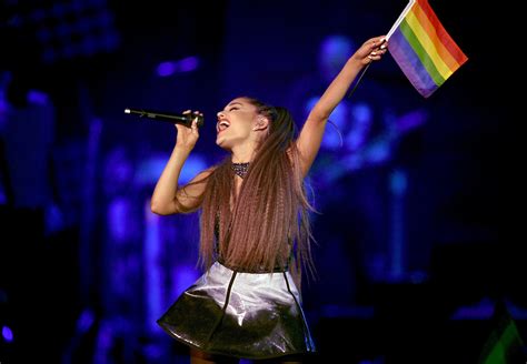 Ariana Grande Sexuality Ariana Grande Performed It With Kygo In A